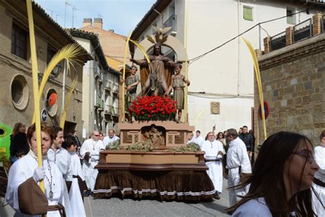 confradia de san jose|COFRADIA/KOMUNIDAD: THE WORLD EMBRACED .
